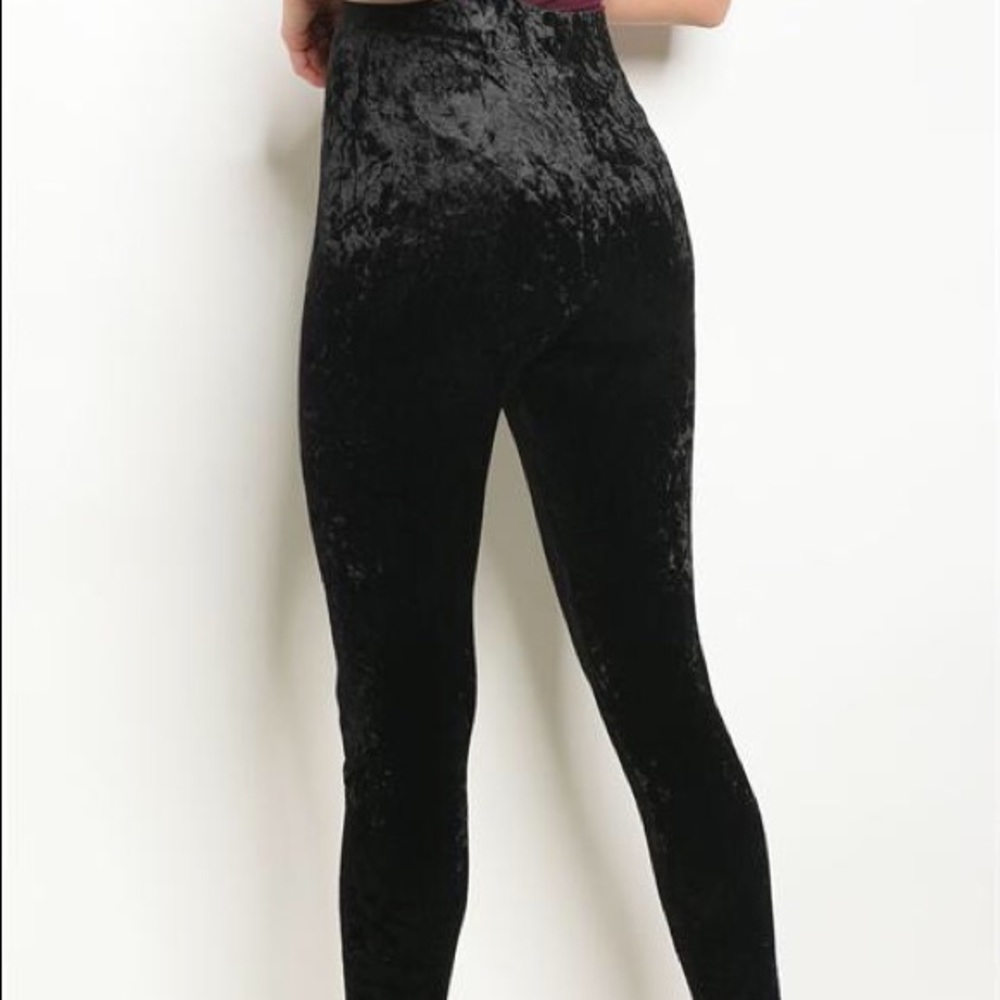 Athleta Black Chaturanga Leggings